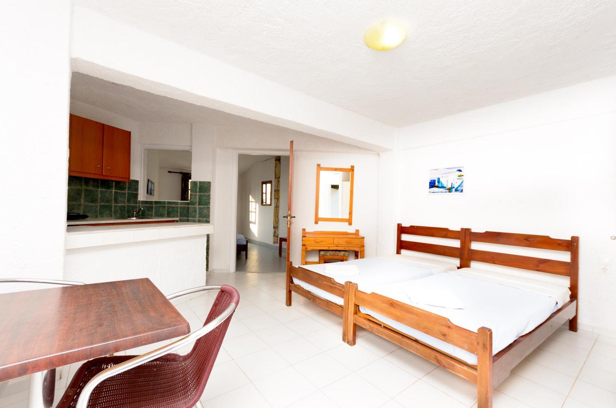 Classic Apartments Hersonissos  Room photo