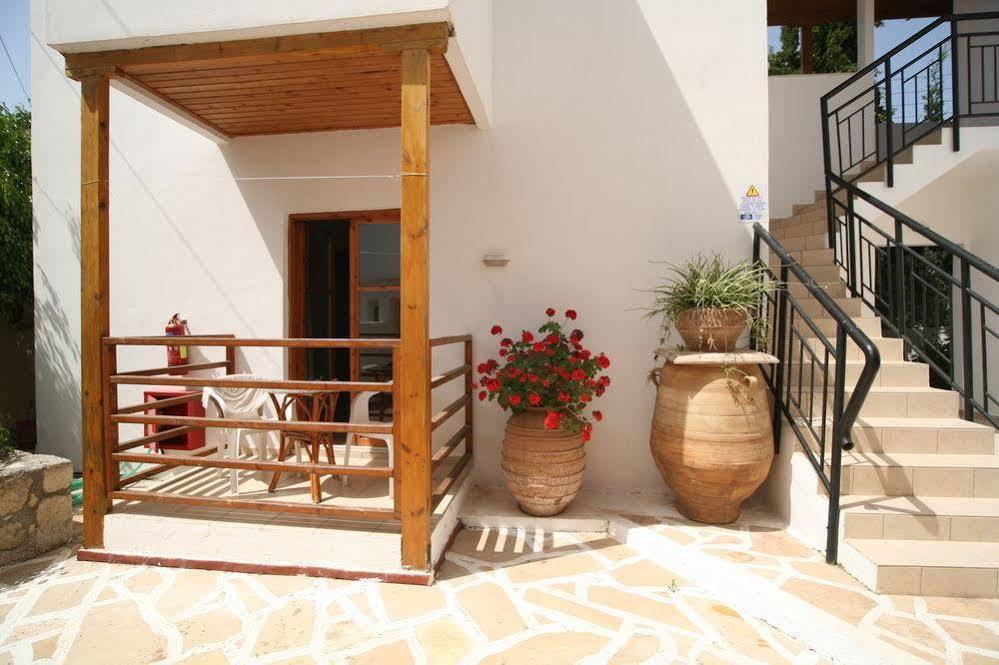 Classic Apartments Hersonissos  Exterior photo
